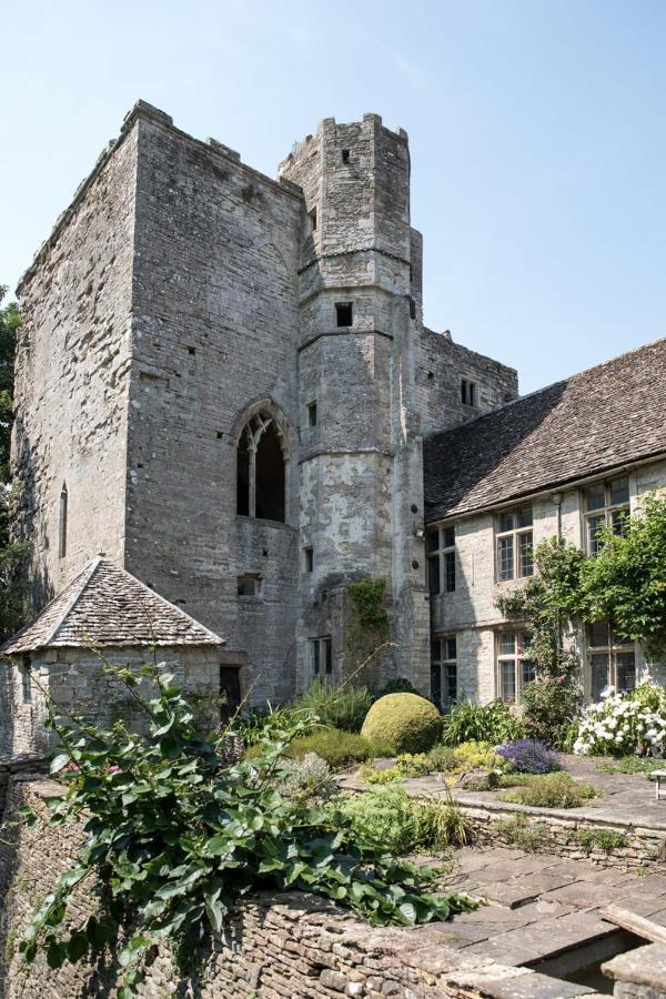The Bothy Beverston Castle Tetbury Bagian luar foto